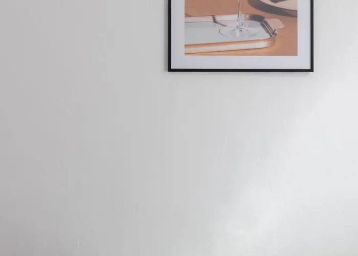 アパート C-44 Historic Stairway Authentic Charming With Aircon In Historic Building Up To 6ppl Newly Renovated ラ・スペツィア