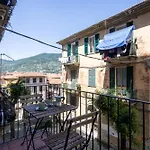 C-44 Historic Stairway Authentic Charming With Aircon In Historic Building Up To 6ppl Newly Renovated Appartamento La Spezia